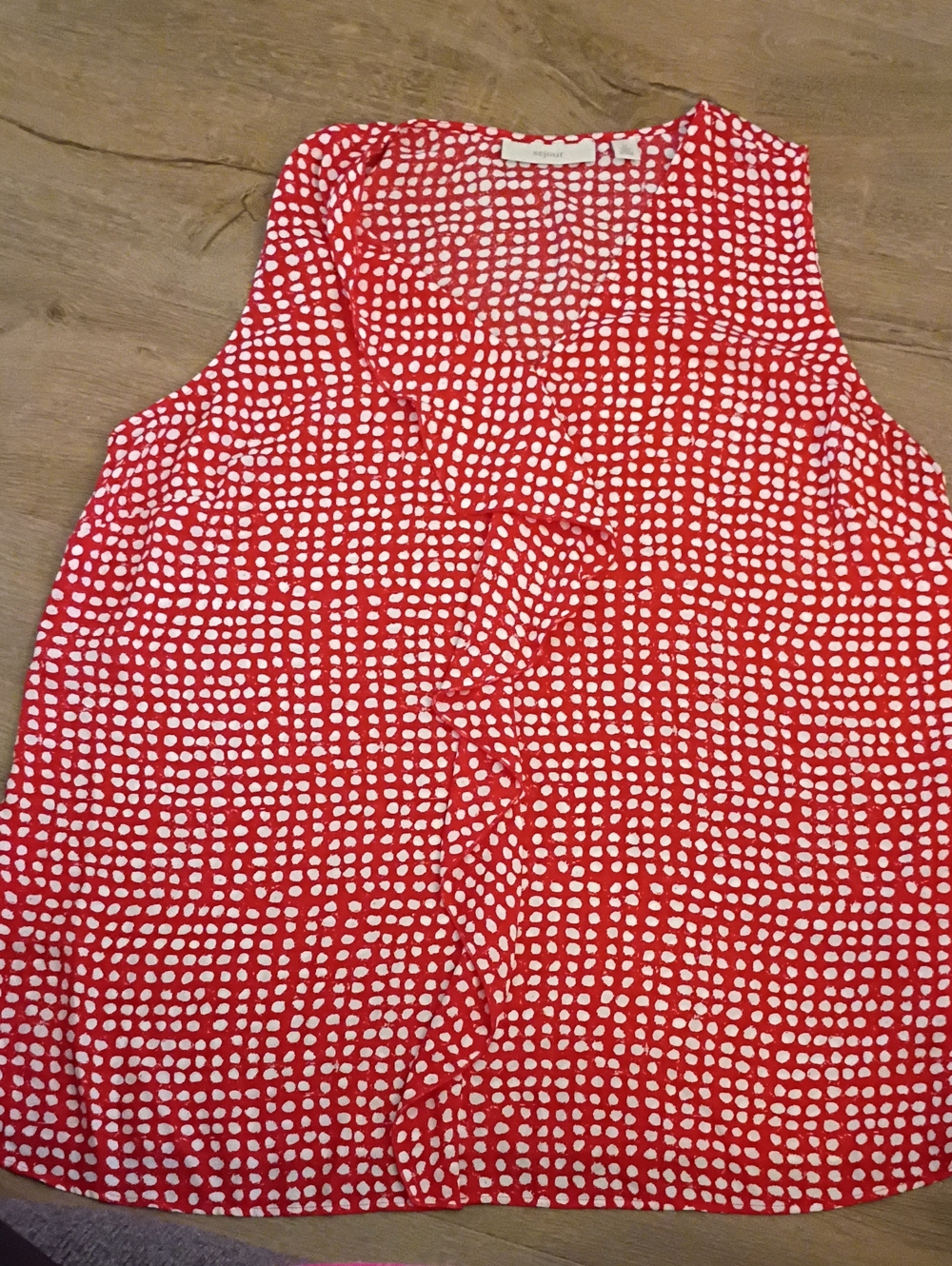 Sejour Red and White Polka Dot Ruffle Sleeveless Camisole